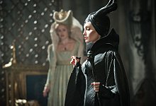 Maleficent (Angelina Jolie) in einer Szene des Fantasyfilms &laquo;Maleficent - Die dunkle Fee&raquo;. - Keith Hamshere/Disney Channel/dpa