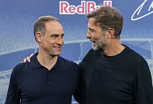 Oliver Mintzlaff und Jürgen Klopp - Jan Woitas/dpa