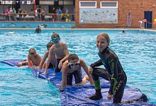 Freibad - Raphael Bartling