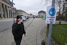 Maskenpflicht - Jost Wolf