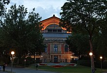Bayreuther Festspielhaus - Daniel L&ouml;b/dpa