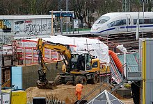 RRX-Ausbau - Ausfälle im Bahnverkehr - Henning Kaiser/dpa/Archivbild