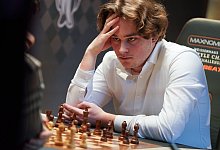 Vincent Keymer bei der Freestyle Chess G.O.A.T. Challenge - Marcus Brandt/dpa