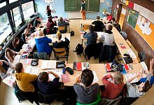 Anwerben im Klassenzimmer - FOTO: DPA