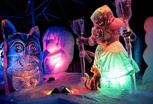 Eiswelt-Ausstellung in Oberhausen - Fabian Strauch/dpa