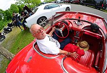 Customz - Nicole Ellerbrake