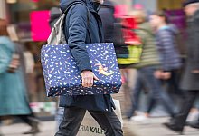 Weihnachtsgeld - Frank Rumpenhorst/dpa