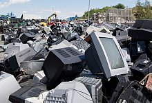Elektroschrott - Foto: Julian Stratenschulte/ dpa