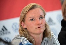 Nationalspielerin Alexandra Popp bleibt in Wolfsburg. - Sebastian Gollnow/dpa/Archivbild