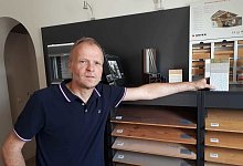 Gesch&auml;ftsf&uuml;hrer Markus St&uuml;cke ist gelernter Raumausstatter-Meister. - Ingo Kalischek