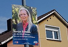Wahlplakate der AfD - Marianne Schwarzer(