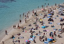 Tourismus auf Mallorca - Clara Margais/dpa
