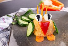 Eulen aus Kartoffeln - Foto: KMG/die-kartoffel.de/dpa-tmn