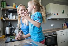 Mutter und Tochter - Christin Klose/dpa-tmn