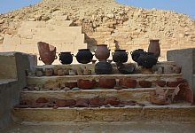 Einbalsamieren von Mumien - M. Abdelghaffar/Saqqara Saite Tombs Project, Universit&auml;t T&uuml;bingen/dpa