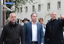 MdB Stefan Zierke mit Stadtteilmanager Thorsten F&ouml;rsterling (links) und B&uuml;rgermeister Stefan Rother (rechts). - Tanja Watermann