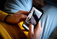 Dating Apps - Tinder - Sina Schuldt/dpa