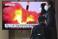 Raketentest - Foto: Ahn Young-Joon/AP/dpa