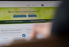 Website zur Abwicklung der Steuererklärung - Marijan Murat/dpa/dpa-tmn