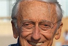 Jacques-Yves Cousteau: &laquo;Wer Fische studieren will, muss selbst zum Fisch werden.&raquo; - --/dpa