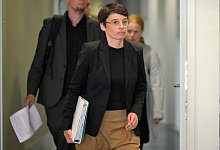NRW-Flüchtlingsministerin Josefine Paul (Grüne) - Federico Gambarini/dpa