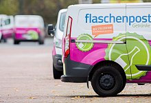 Flaschenpost-Transporter - Rolf Vennenbernd/dpa