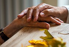 Hilfe f&uuml;r Demenzkranke gew&uuml;nscht - Foto: Jens B&uuml;ttner/dpa-Zentralbild/dpa