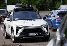 Autonomes Fahrzeug «KIRA» - Boris Roessler/dpa