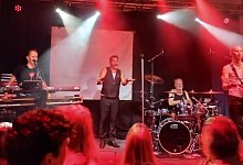 dm-1 - 1 - Kai Friese