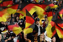 Deutsche Fans - Darren England/AAP/dpa