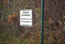 Zaun der Luftwaffen-Kaserne in K&ouml;ln-Wahn - Roberto Pfeil/dpa