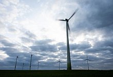 Windkraft - Foto: Christophe Gateau/dpa