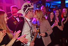 nic_9840b - Nicole Ellerbrake