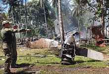 Militärflugzeug abgestürzt - Foto: -/Joint Task Force-Sulu/dpa