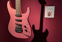 Gitarrensammlung von Jeff Beck: Ochsenblut und Tina Turner - Philip Dethlefs/dpa