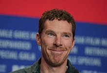 75. Berlinale - Pressekonferenz &bdquo;The Thing with Feathers&ldquo; - Soeren Stache/dpa