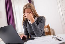 Krank im Homeoffice - Foto: Christin Klose/dpa Themendienst/dpa-tmn