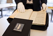 Landesarchiv Schleswig pr&auml;sentiert Teppich von Bayeux - Frank Molter/dpa