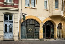 Lui - 1 - Raphael Bartling