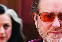 stoppok-feat-tess-wiley-presse-1-hoch - 1 - Thomas Willemsen/Lokomotiv