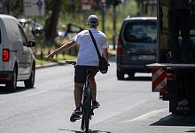 Radfahrer - Monika Skolimowska/dpa