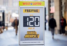 120 Millionen im Eurojackpot - Rolf Vennenbernd/dpa/dpa-tmn