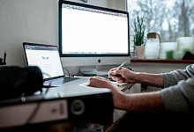 Homeoffice - Foto: Fabian Strauch/dpa/Illustration