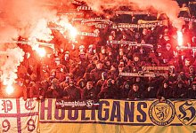 Fans von Eintracht Braunschweig - Axel Heimken/dpa