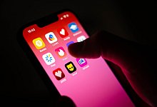 Geschäft mit der Liebe - Vertragsfalle Dating-App? - dpa