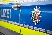 Polizeieinsatz - Friso Gentsch/dpa