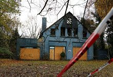 Brandruine an der Pagenhelle - Yvonne Glandien