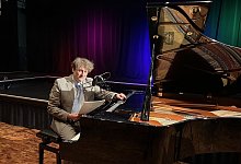 sebastian-kramer-weihnachtsspezial - Tamina-Shirin Marten