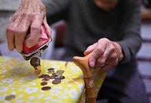 Rente - Foto: picture alliance / Felix Kästle/dpa