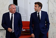 Francois Bayrou und Emmanuel Macron - Ludovic Marin/AFP POOL/AP/dpa
